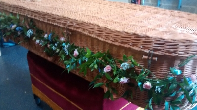 casket garland